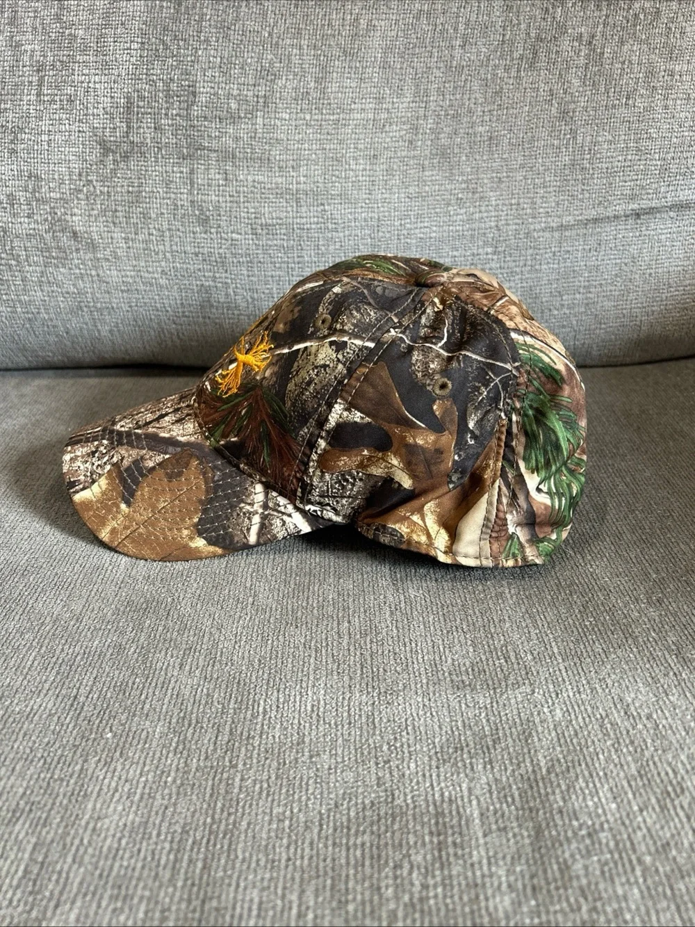 Under Armour Real Tree Baseball Cap Hat Camouflage Mens Adjustable SnapBack